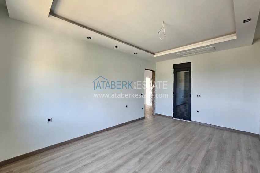 Purchase  Luxury private villa in Alanya, Incekum district. Citizenship property 44 