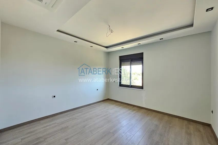 Purchase  Luxury private villa in Alanya, Incekum district. Citizenship property 45 