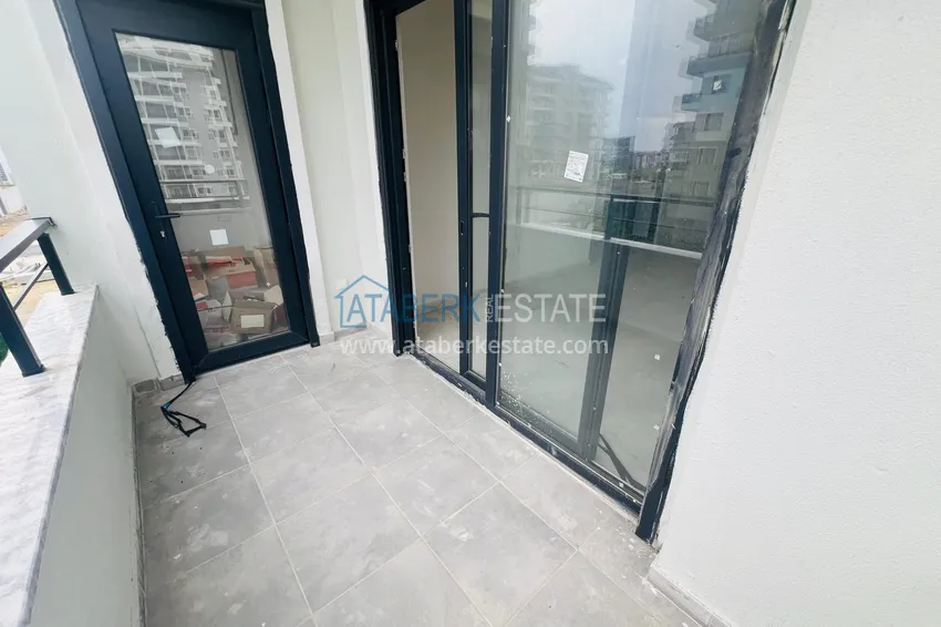 Purchase 1+1 apartment for rent in Avsallar — long-term rent, unfurnished C7 6