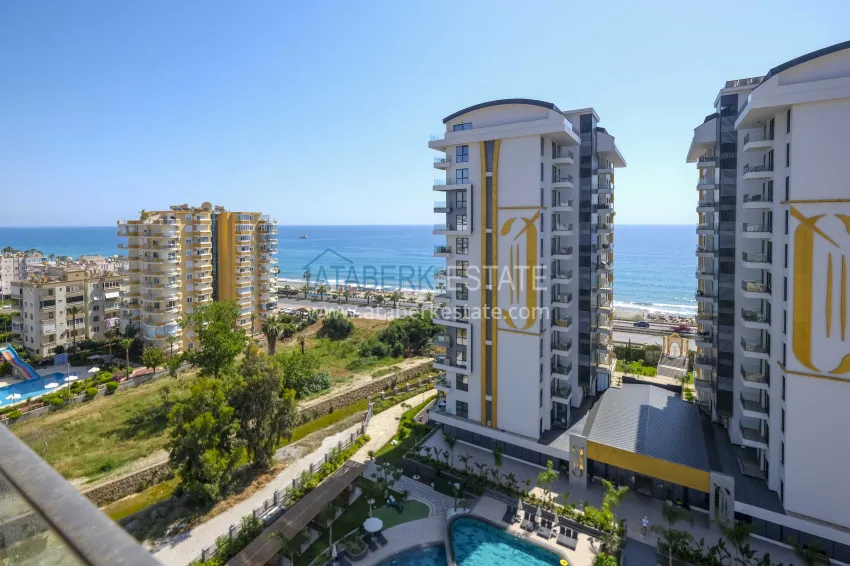 Purchase Apartment 1+1 on the beachfront in Mahmutlar — furnished and with panoramic sea views 14