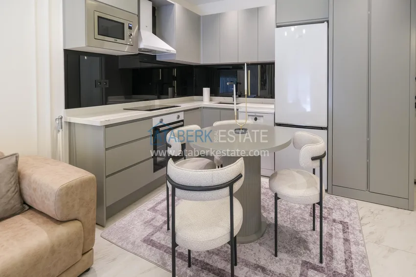 Purchase 1+1 apartment on the first line in Kargicak - premium complex 3 