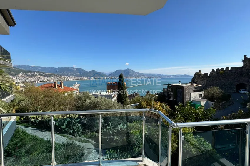 Purchase 1+1 apartment in the center of Alanya, Kale Peninsula - furnished and with panoramic sea views 10 