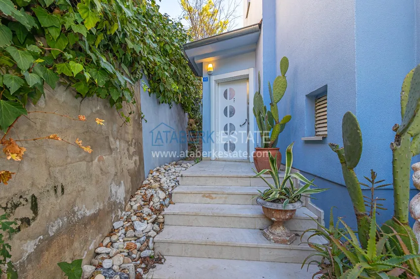 1+1 apartment in the center of Alanya, Kale Peninsula - furnished and with panoramic sea views 11 