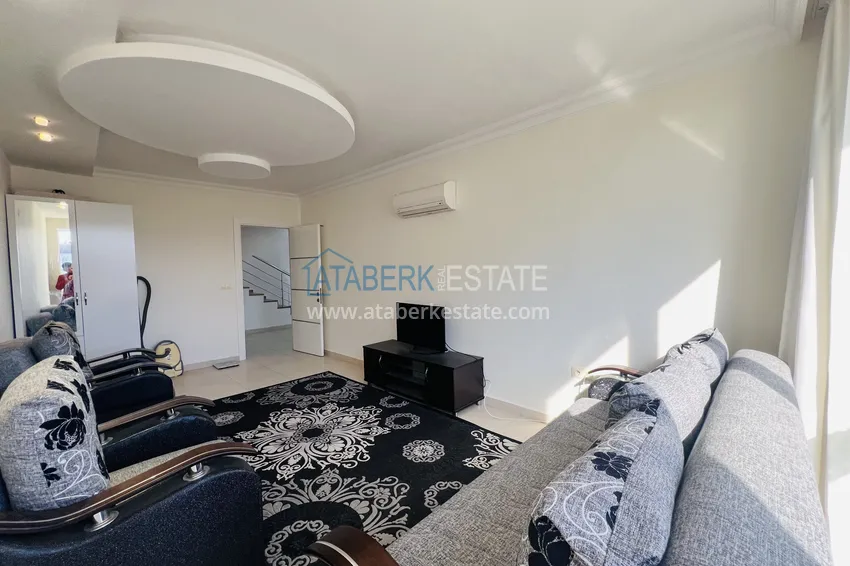 Purchase Penthouse 5+1 in Avsallar from the owner - duplex with furniture and sea views 17