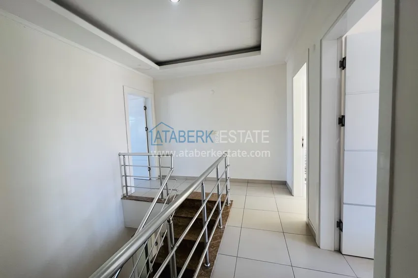 Purchase Penthouse 5+1 in Avsallar from the owner - duplex with furniture and sea views 19