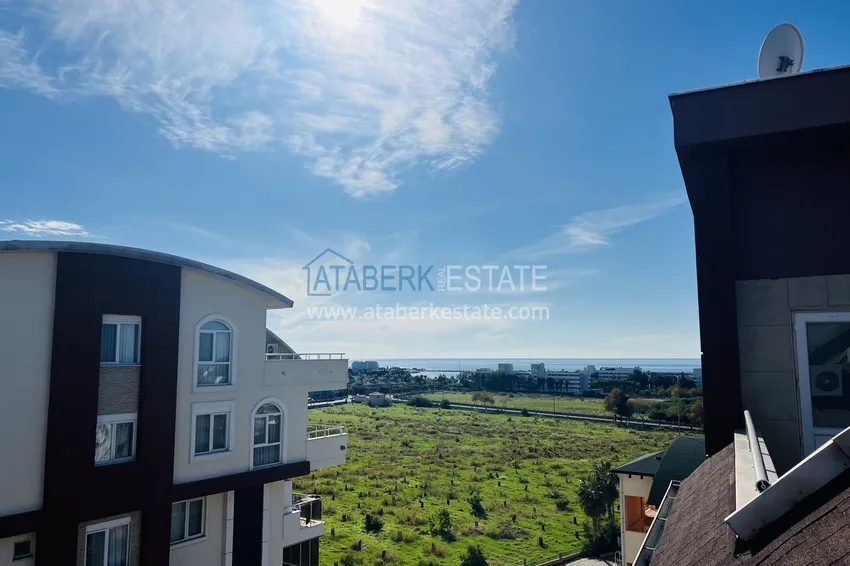 Purchase Penthouse 5+1 in Avsallar from the owner - duplex with furniture and sea views 27