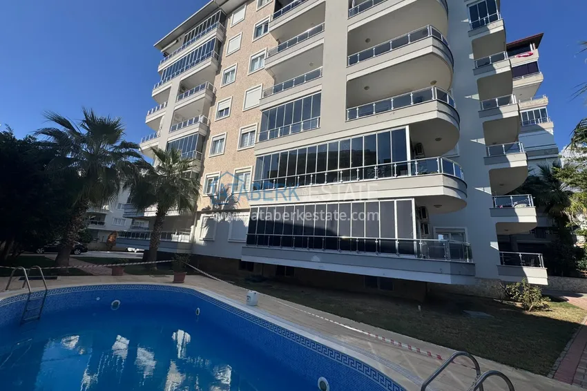 3+1 apartment for a residence permit in the center of Alanya - Cleopatra beach area 3 
