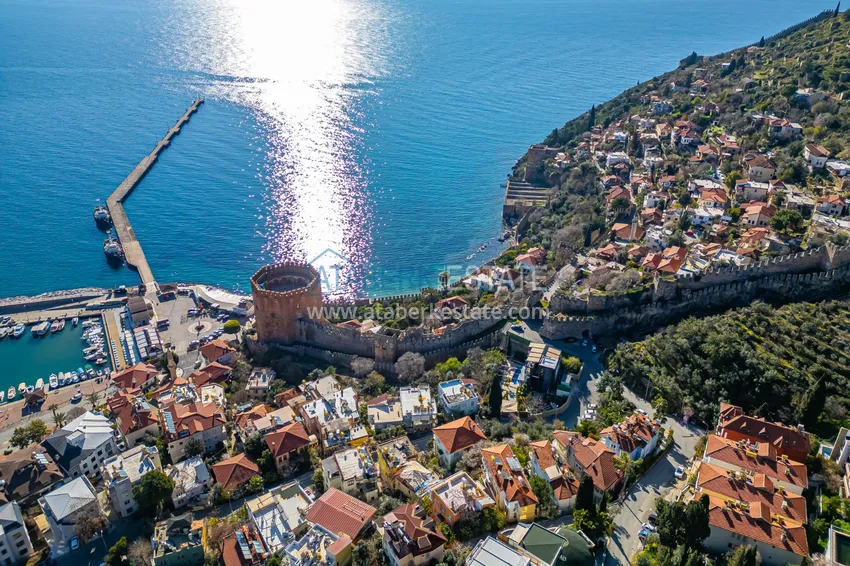 1+1 apartment in the center of Alanya, Kale Peninsula - furnished and with panoramic sea views 3 