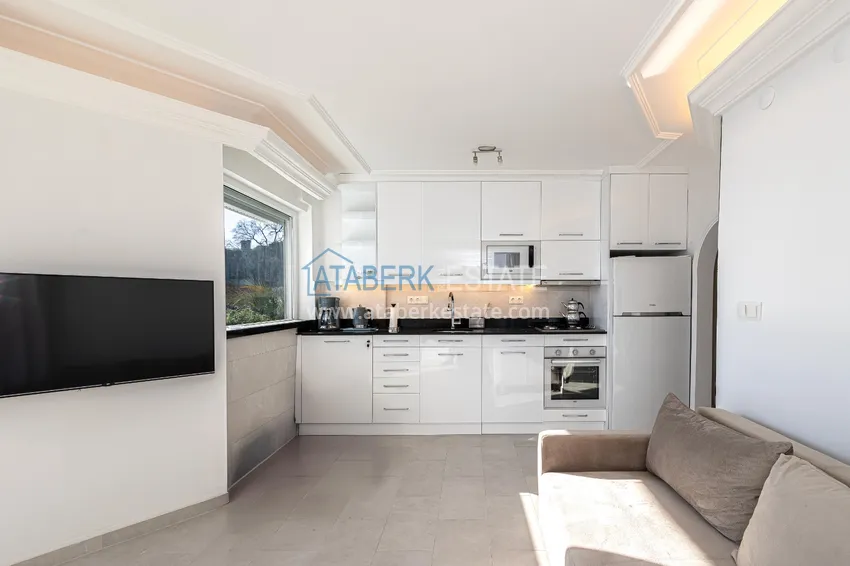 Purchase 1+1 apartment in the center of Alanya, Kale Peninsula - furnished and with panoramic sea views 4 