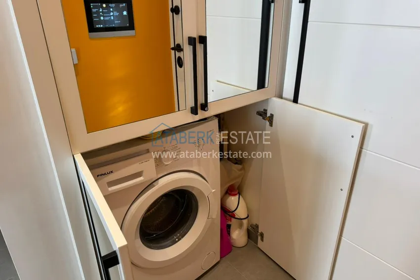 Purchase  Apartment 1+1 in the center of Alanya for a residence permit - luxury residence 250 meters from Cleopatra Beach 5 