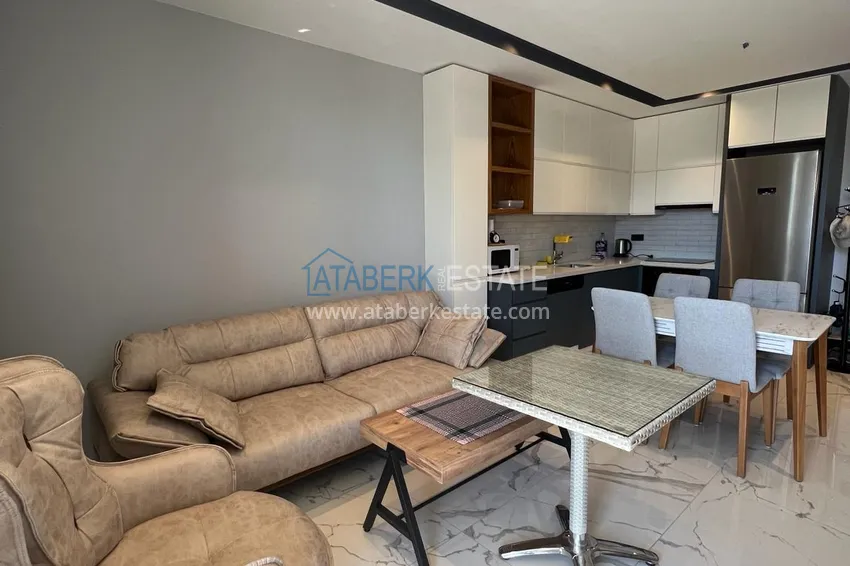 Purchase 1+1 furnished apartment in the center of Alanya - Hadjet district, near the sea 5