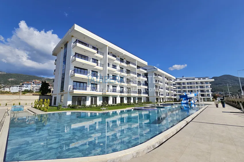 1+1 apartment with mountain views in Alanya, Oba district 1 