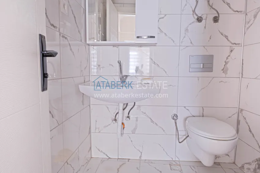 Purchase Furnished 2+1 apartment in the center of Mahmutlar - 300 meters from the sea 13