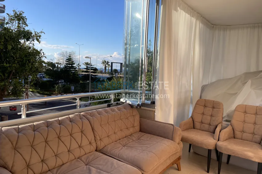 Purchase Apartment 2+1 on the beachfront in Mahmutlar - suitable for citizenship 20 