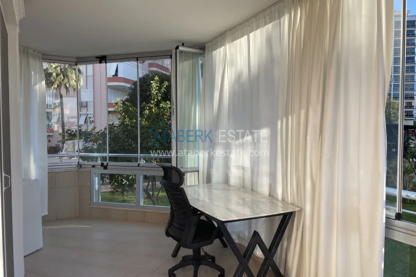 Purchase Apartment 2+1 on the beachfront in Mahmutlar - suitable for citizenship 21 