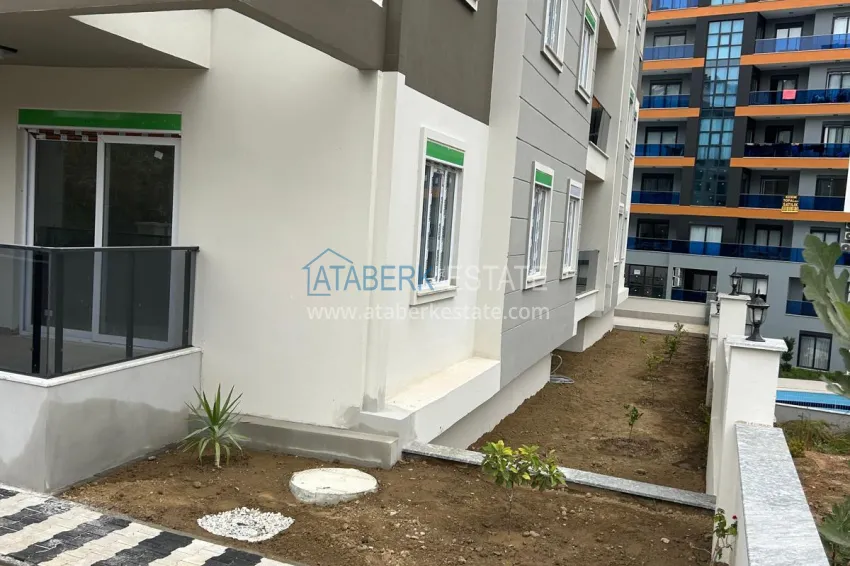 Modern club-format complex in Alanya, Mahmutlar district 8 