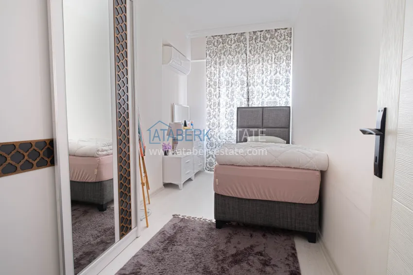 Purchase Furnished 2+1 apartment in the center of Mahmutlar - 300 meters from the sea 10