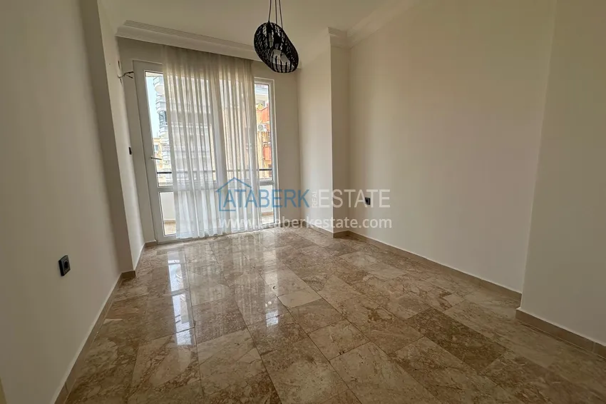 Purchase  3+1 apartment in Mahmutlar near the sea - Ataturk Street 9 