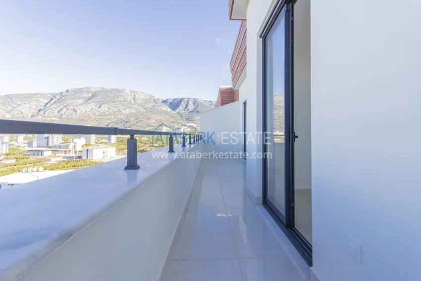 Purchase  Elite two-story penthouse 4+1 with sea and fortress views - Mahmutlar center 11 
