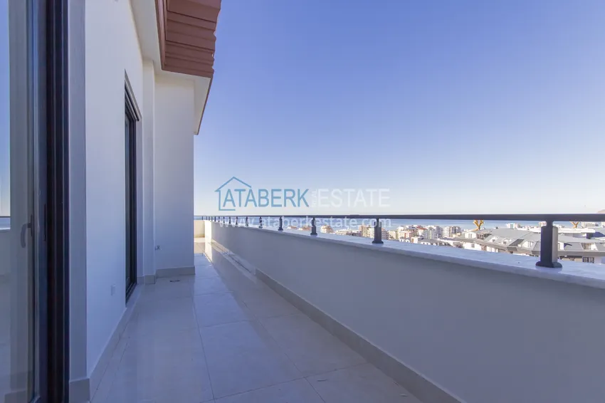 Purchase  Elite two-story penthouse 4+1 with sea and fortress views - Mahmutlar center 13 