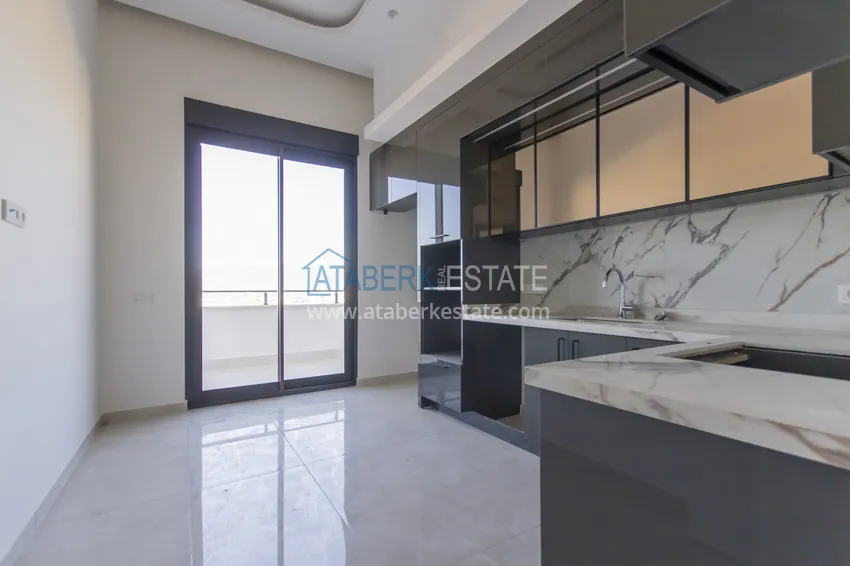 Purchase  Elite two-story penthouse 4+1 with sea and fortress views - Mahmutlar center 16 