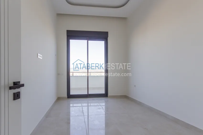 Purchase  Elite two-story penthouse 4+1 with sea and fortress views - Mahmutlar center 19 
