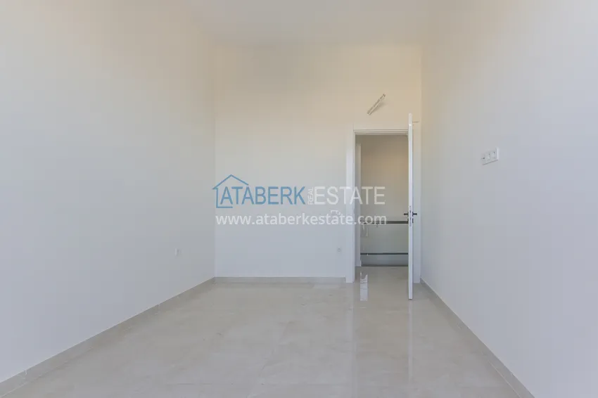 Purchase  Elite two-story penthouse 4+1 with sea and fortress views - Mahmutlar center 20 