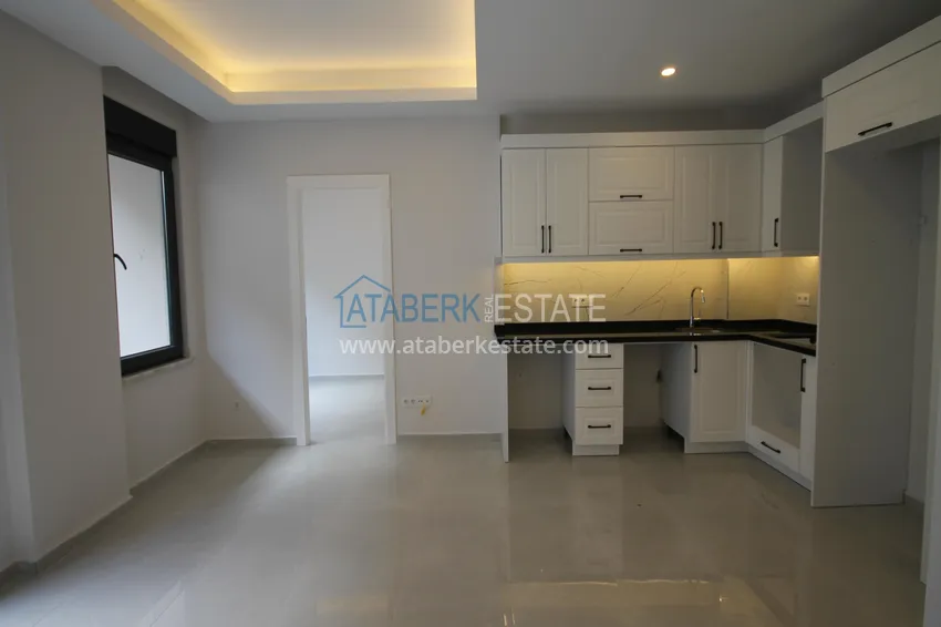 Purchase  2+1 apartments in the center of Alanya - Cleopatra district, 500 m from the sea 14 