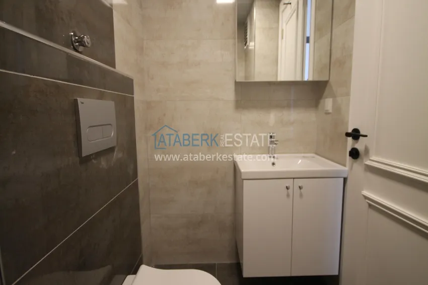 Purchase  2+1 apartments in the center of Alanya - Cleopatra district, 500 m from the sea 22 