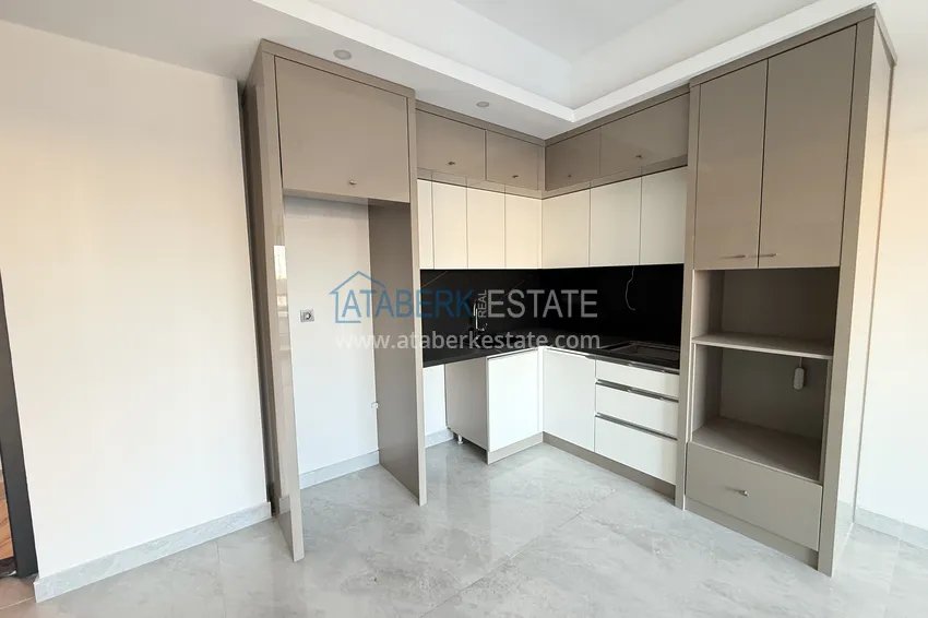 Purchase  1+1 apartment with mountain views in Mahmutlar - resort-format complex 4 