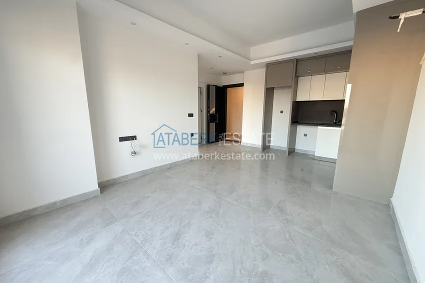 Purchase  1+1 apartment with mountain views in Mahmutlar - resort-format complex 6 