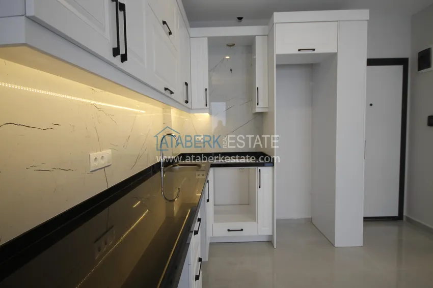 Purchase  2+1 apartments in the center of Alanya - Cleopatra district, 500 m from the sea 6 