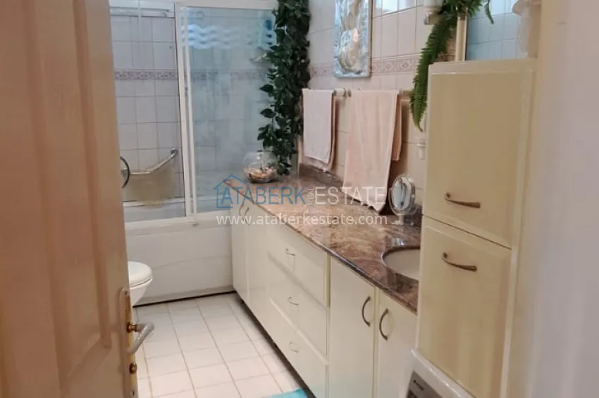 Purchase 2+1 apartment in the center of Alanya - sale directly from the owner, suitable for a residence permit 10 