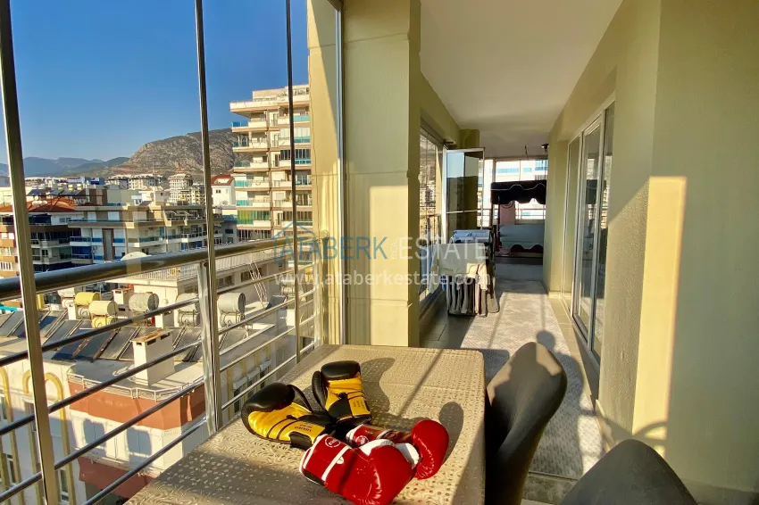 Purchase 2+1 apartment with sea view in the center of Mahmutlar — furniture, separate kitchen and glazed balcony 19 