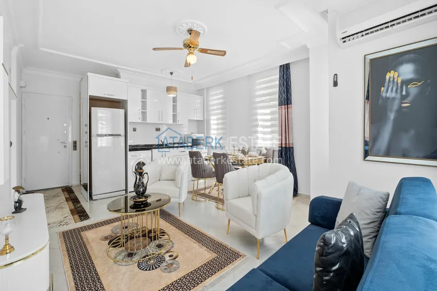 Purchase  Three-room apartment in the center of Alanya - renovated with new furniture  3 