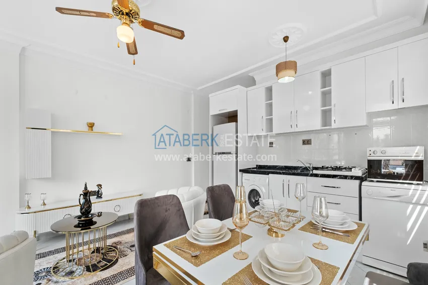 Purchase  Three-room apartment in the center of Alanya - renovated with new furniture  4 
