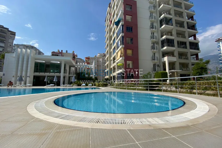 2+1 apartment with sea view in the center of Mahmutlar — furniture, separate kitchen and glazed balcony 9 