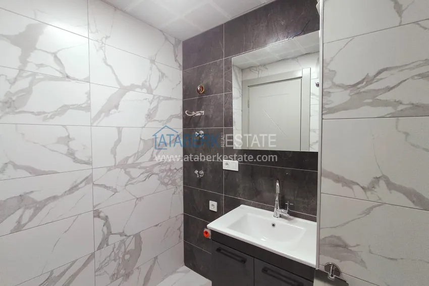 Purchase  1+1 apartment from the owner in Alanya with a fine finish — Avsallar district 10 