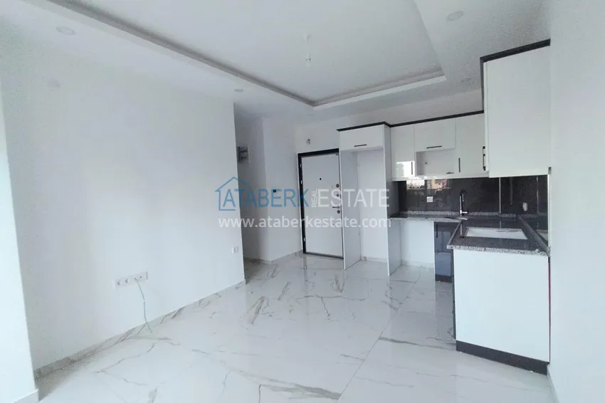Purchase  1+1 apartment from the owner in Alanya with a fine finish — Avsallar district 2 