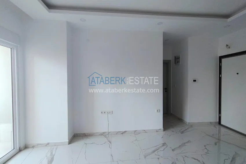 Purchase  1+1 apartment from the owner in Alanya with a fine finish — Avsallar district 4 