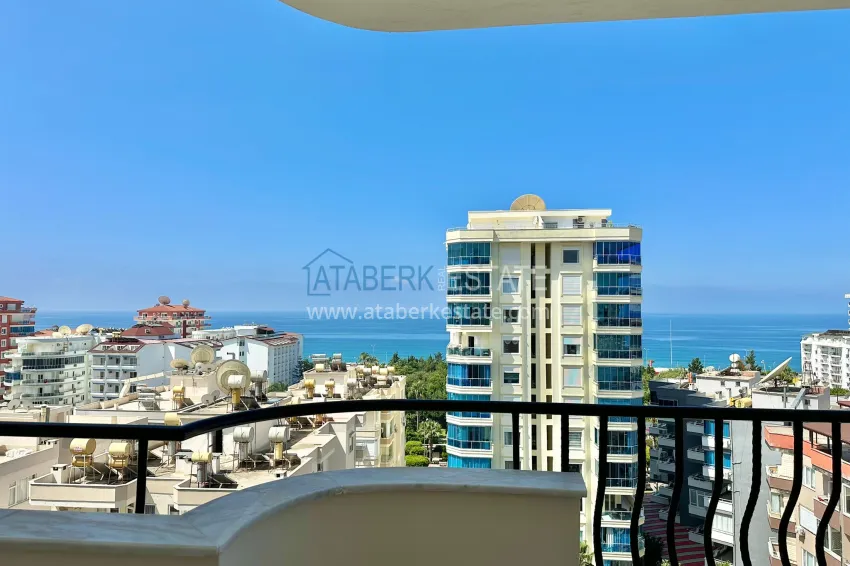 2+1 apartment with sea view and separate kitchen - 200 meters from the sea, Mahmutlar district 1 