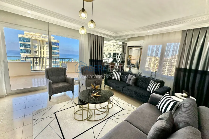 Purchase 2+1 apartment with sea view and separate kitchen - 200 meters from the sea, Mahmutlar district 7 