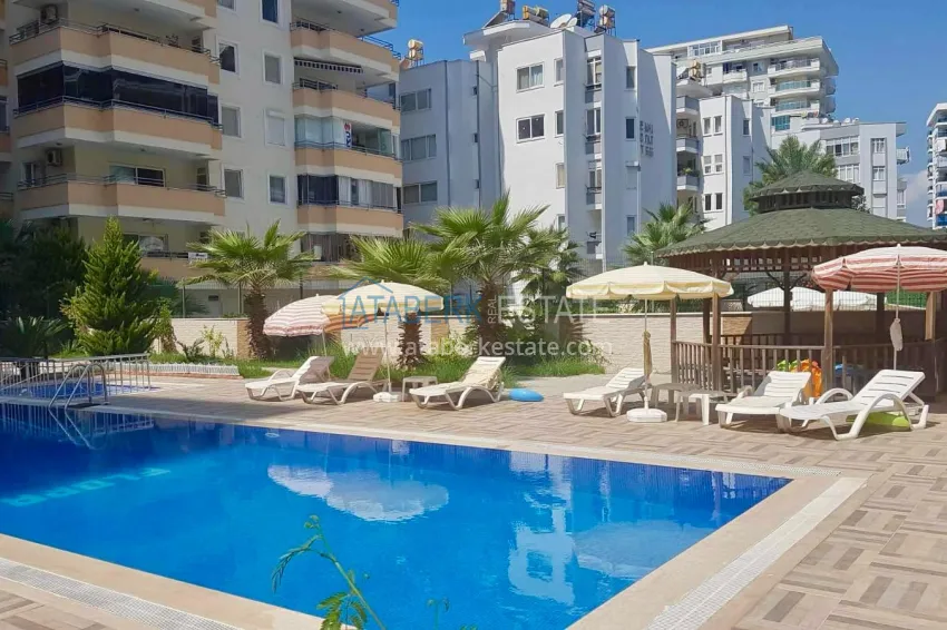 2+1 apartment in Mahmutlar — with luxury furniture, glazed balconies and sea views 3 
