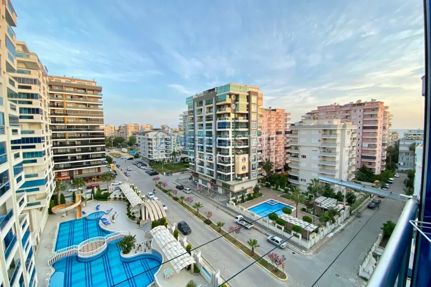 Purchase 2+1 apartment in Mahmutlar — with luxury furniture, glazed balconies and sea views 14 