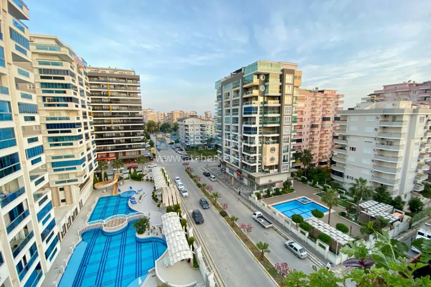 Purchase 2+1 apartment in Mahmutlar — with luxury furniture, glazed balconies and sea views 8 