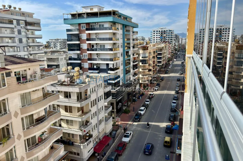 Purchase 1+1 apartment in Mahmutlar, Alanya — furnished and with a large glazed balcony 11
