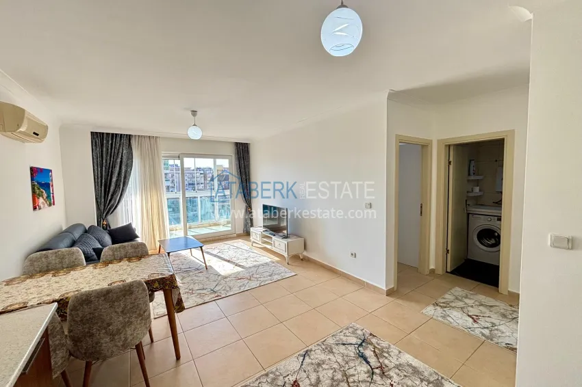 Purchase 1+1 apartment in Mahmutlar, Alanya — furnished and with a large glazed balcony 5
