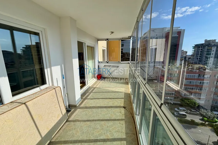 Purchase 1+1 apartment in Mahmutlar, Alanya — furnished and with a large glazed balcony 9