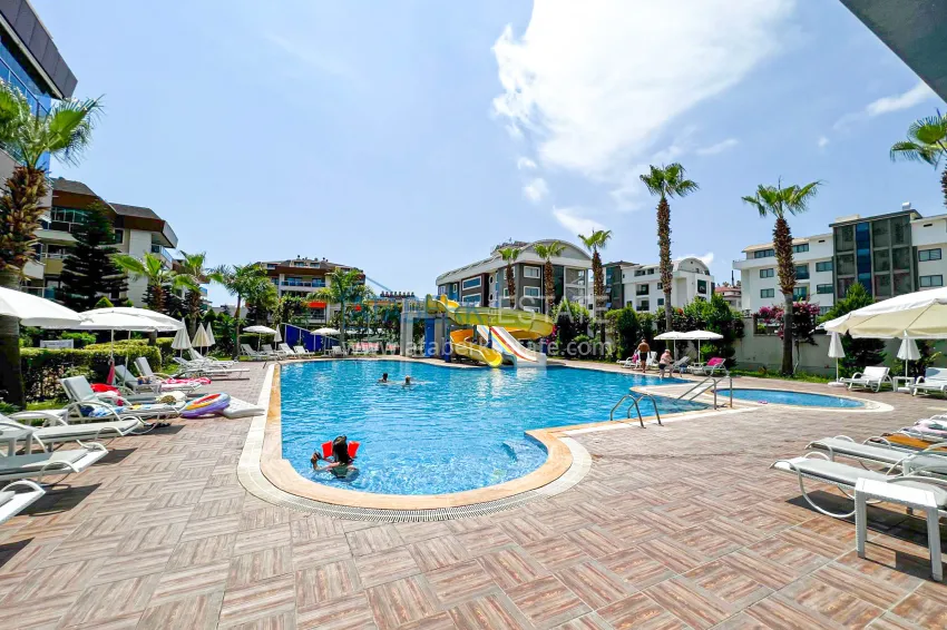 Apartment 1+1 with furniture in Alanya Oba district - suitable for a residence permit 10 