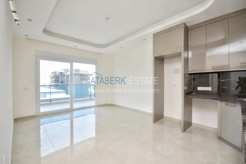 Purchase One bedroom apartment in Mahmutlar, Saturday Market District 4